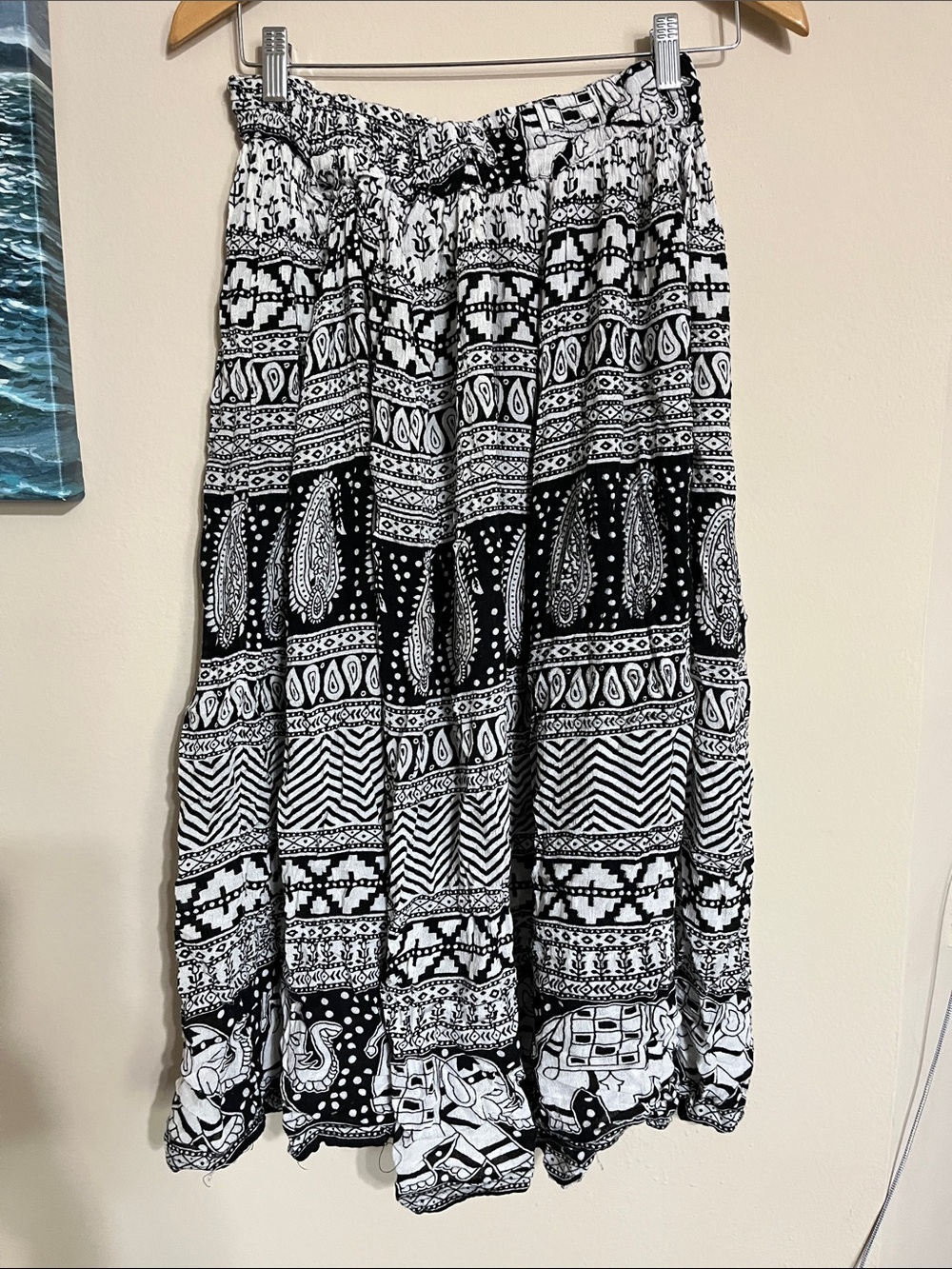 Lapogee black and white elephant paisley boho skirt